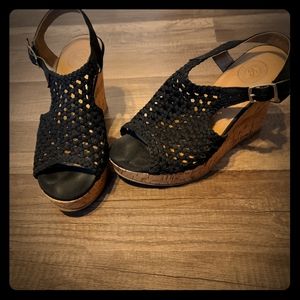 SO Wedge Sandals